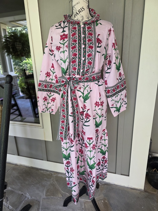 Heart of Grace Dresses & Skirts - Elegant Southern Pink Floral Maxi Dress with Belt-NWT
